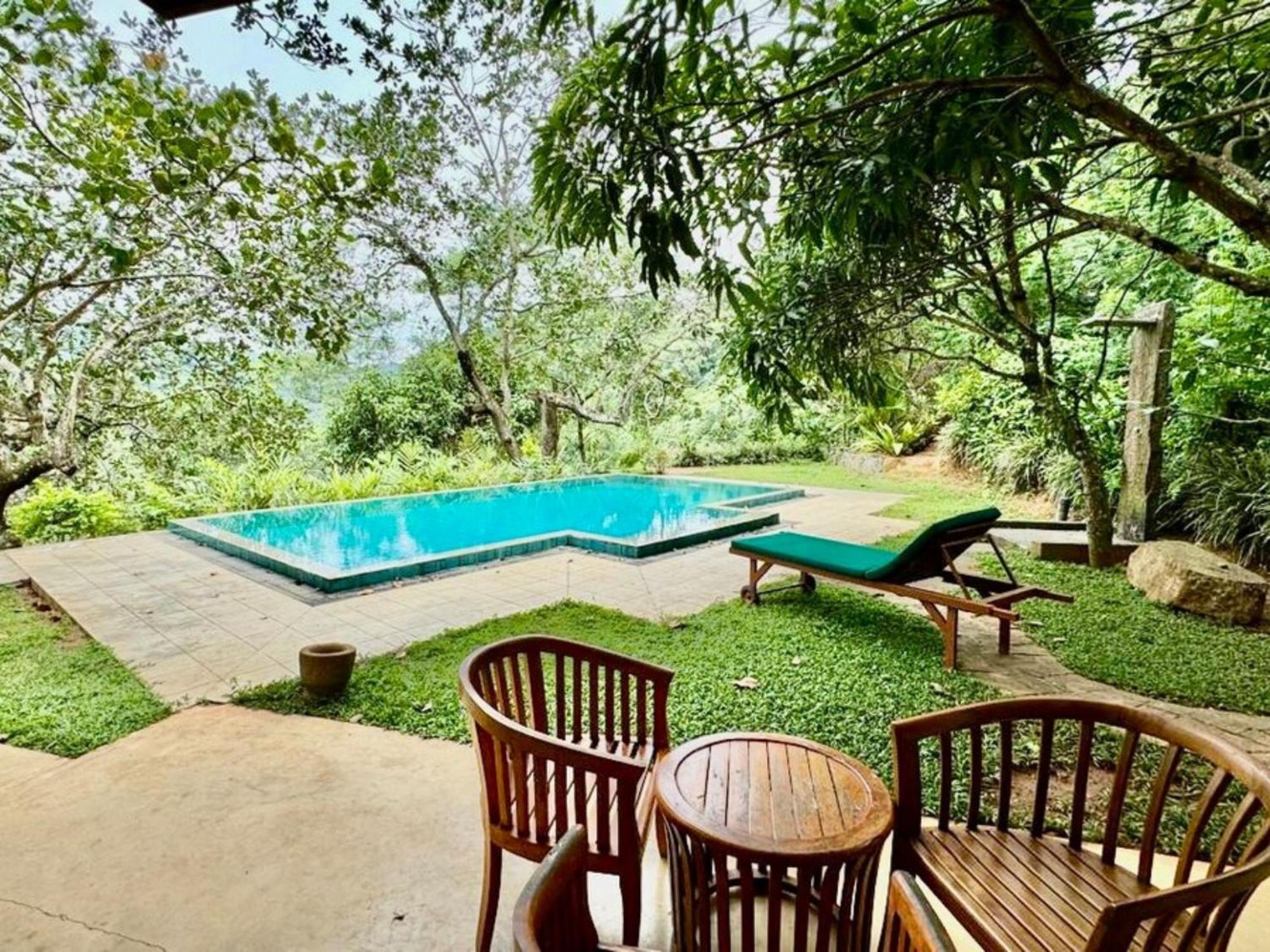 Aqua Dunhinda Villa Kandy Esterno foto